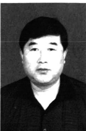 黑白人物证件照片