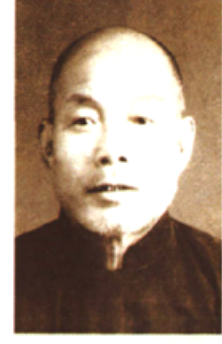 一名中年男子肖像照